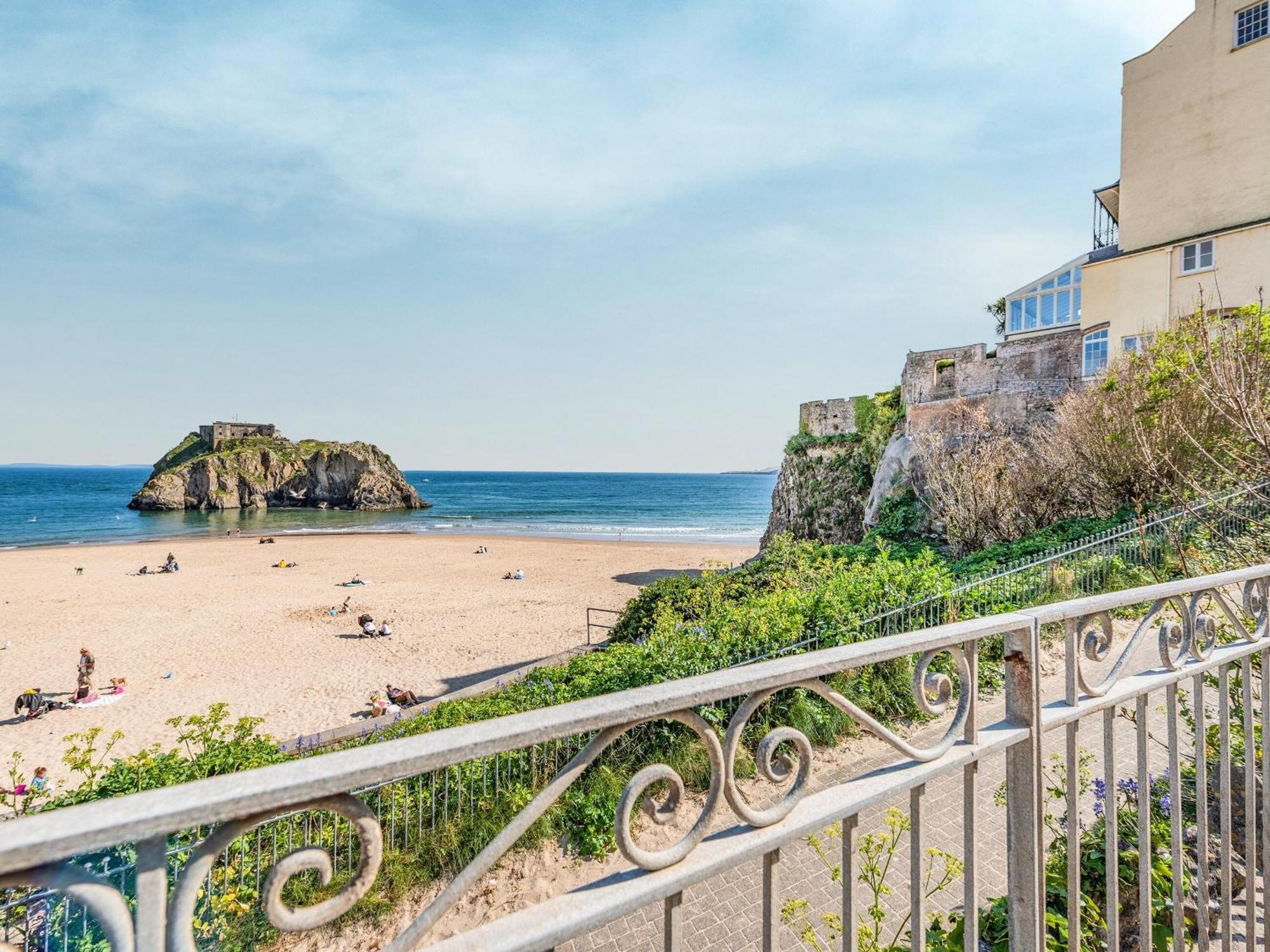 Ocean Waves Villa Tenby Eksteriør bilde